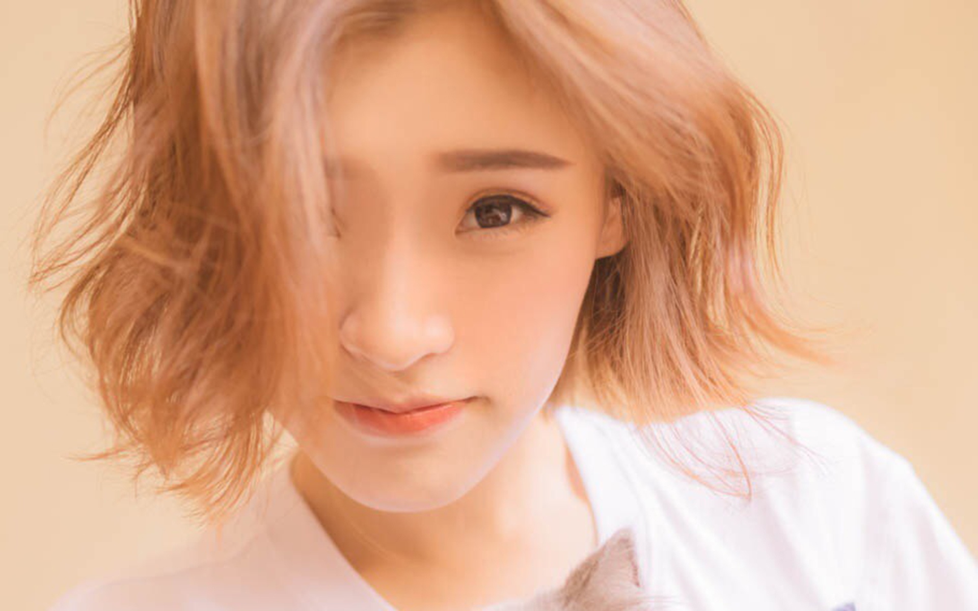 可爱清纯居家美少女