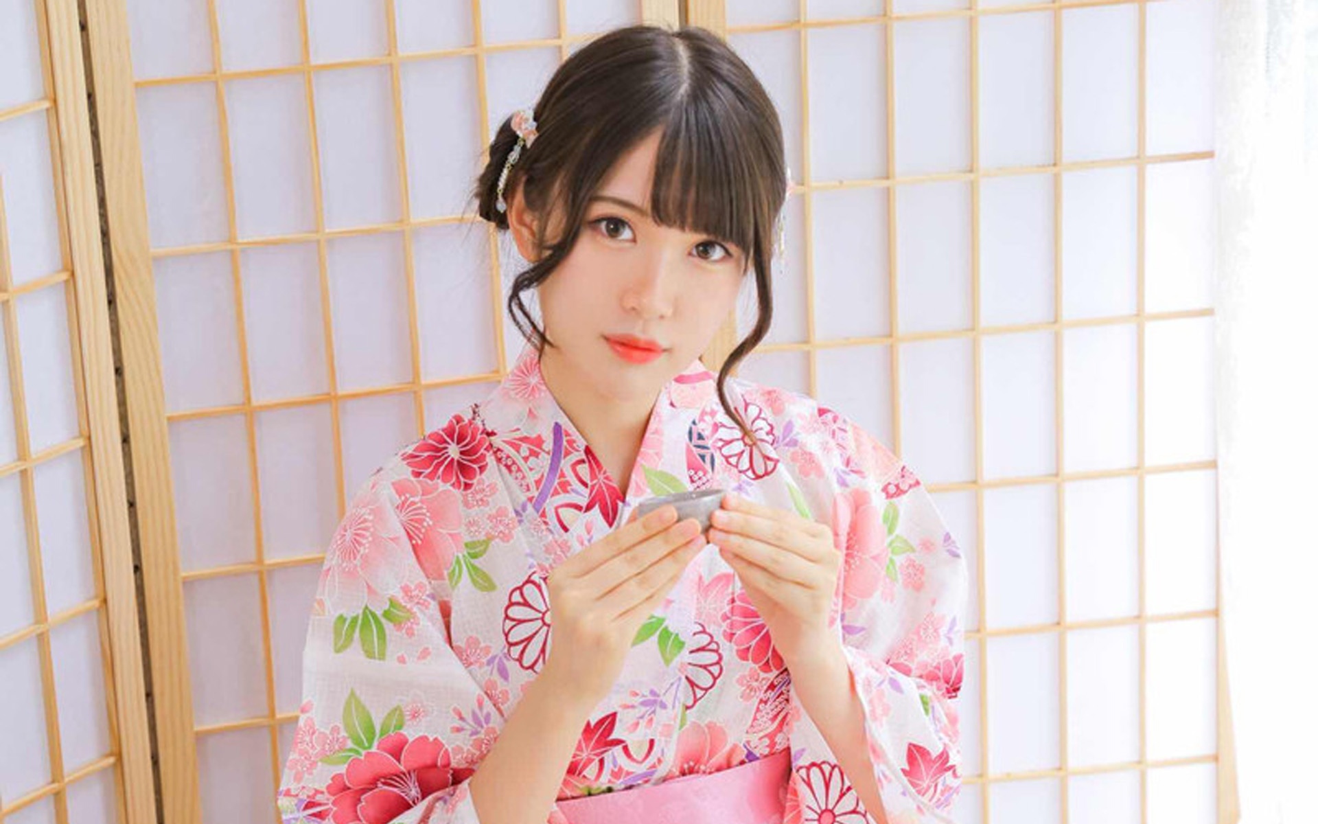 粉色和服小姐姐
