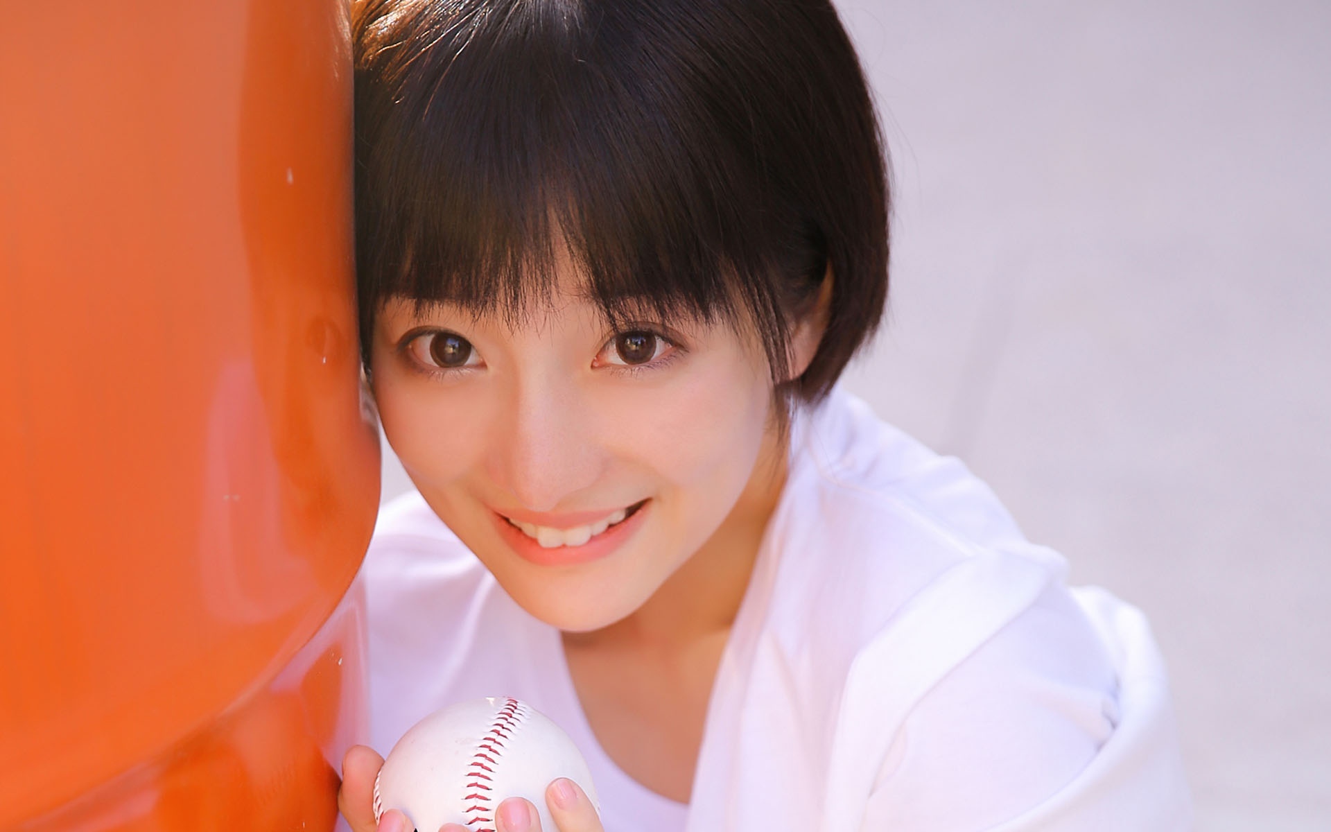 俏皮可爱户外美少女写真