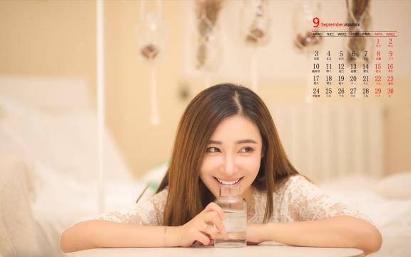 2018年9月气质美女暖色调唯美写真日历