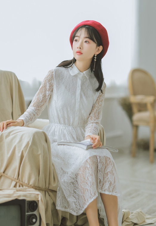 2018年度新款清新简约的森女系蕾丝连衣裙