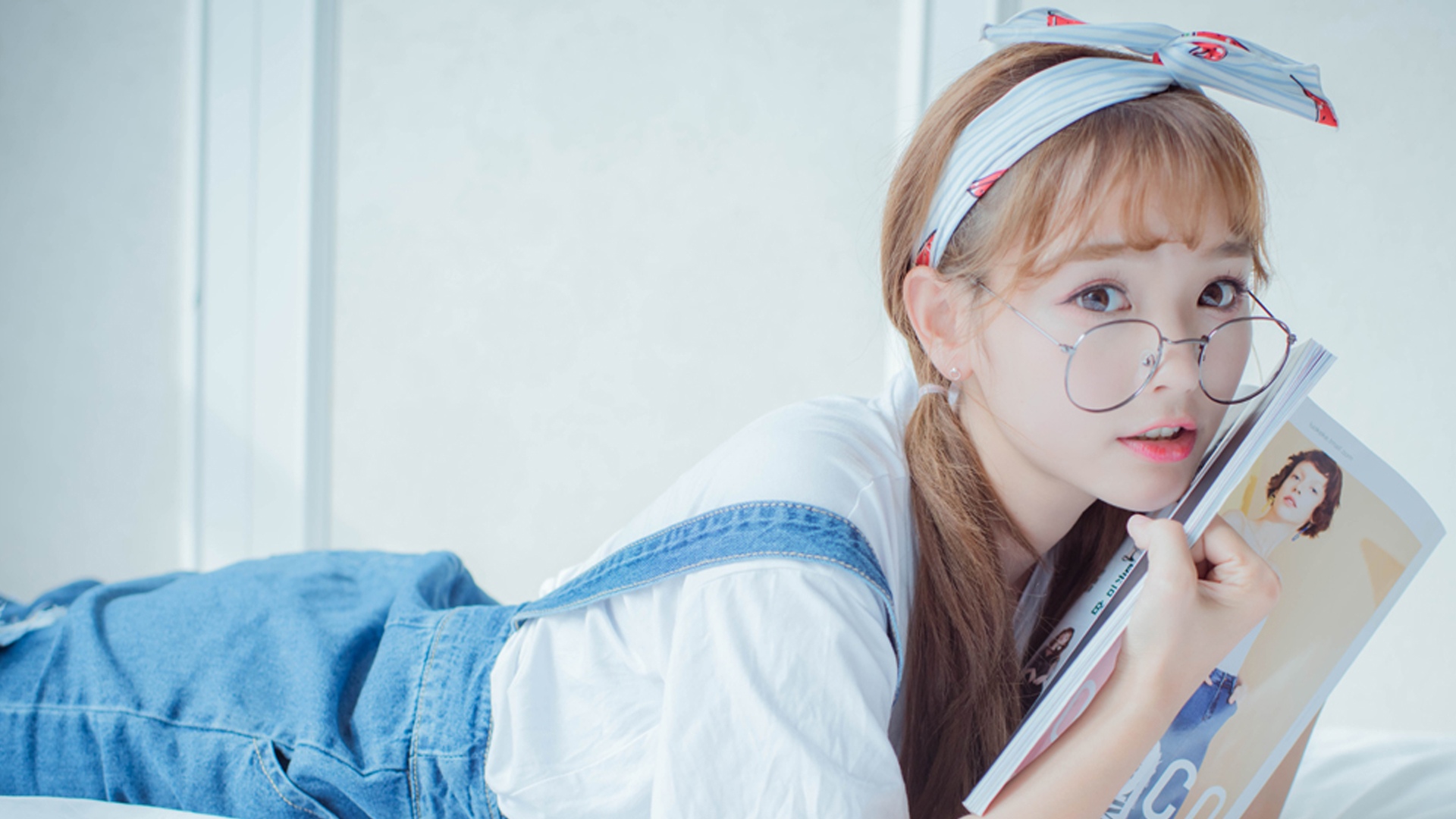 甜美可爱的元气少女私房写真