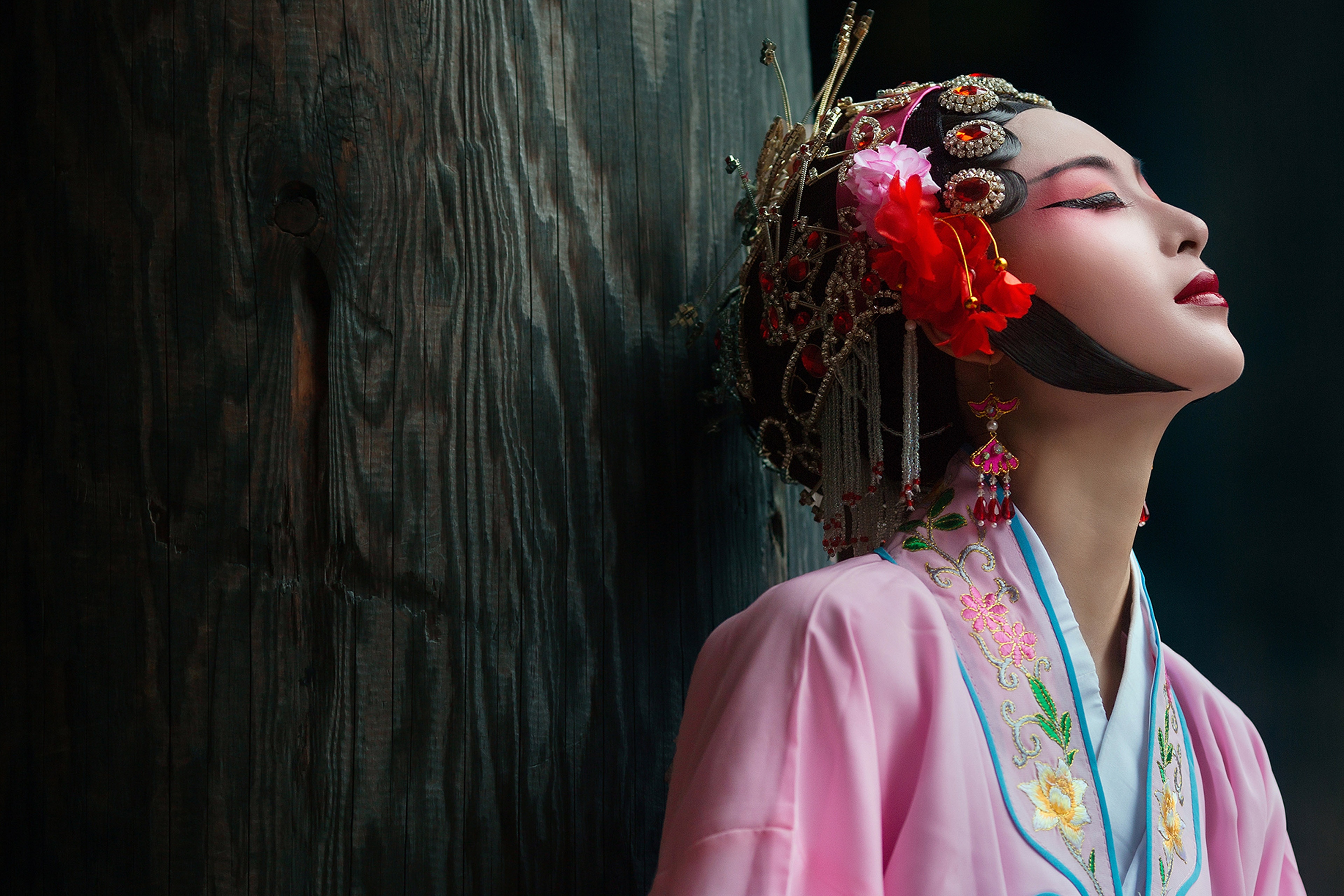美艳青衣美女时尚端庄写真