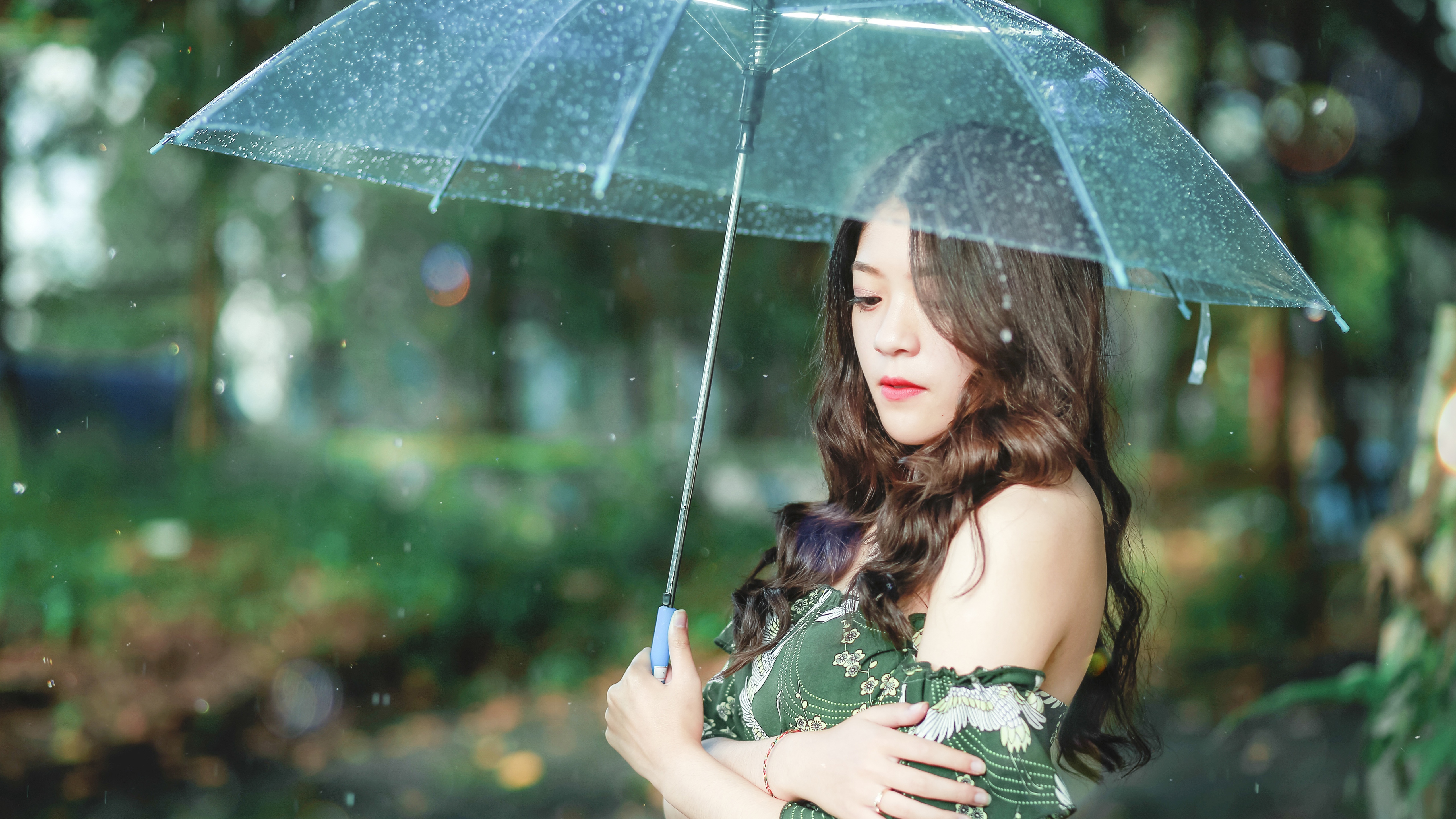 气质淑女户外唯美时尚写真
