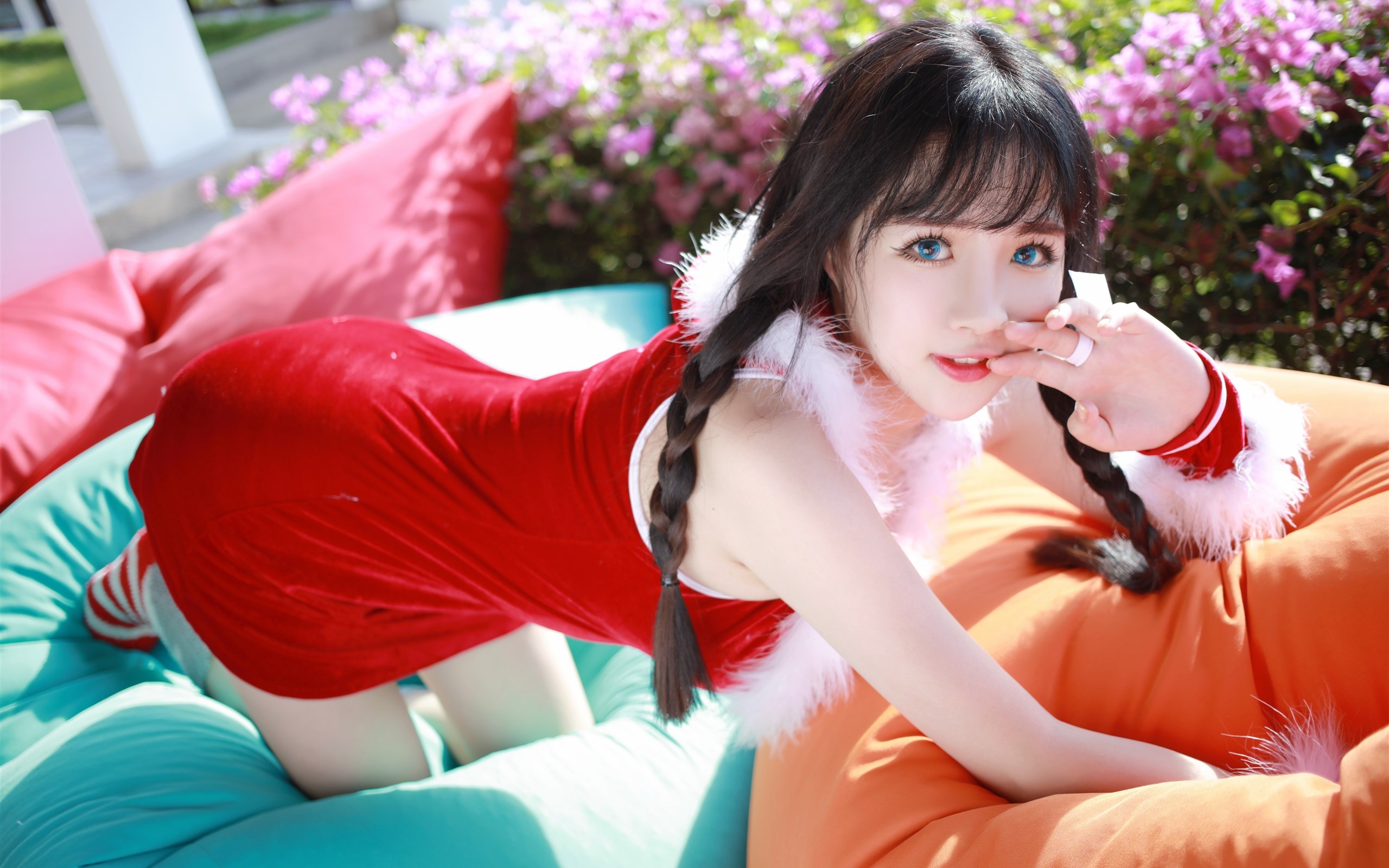 红色性感美女圣诞装