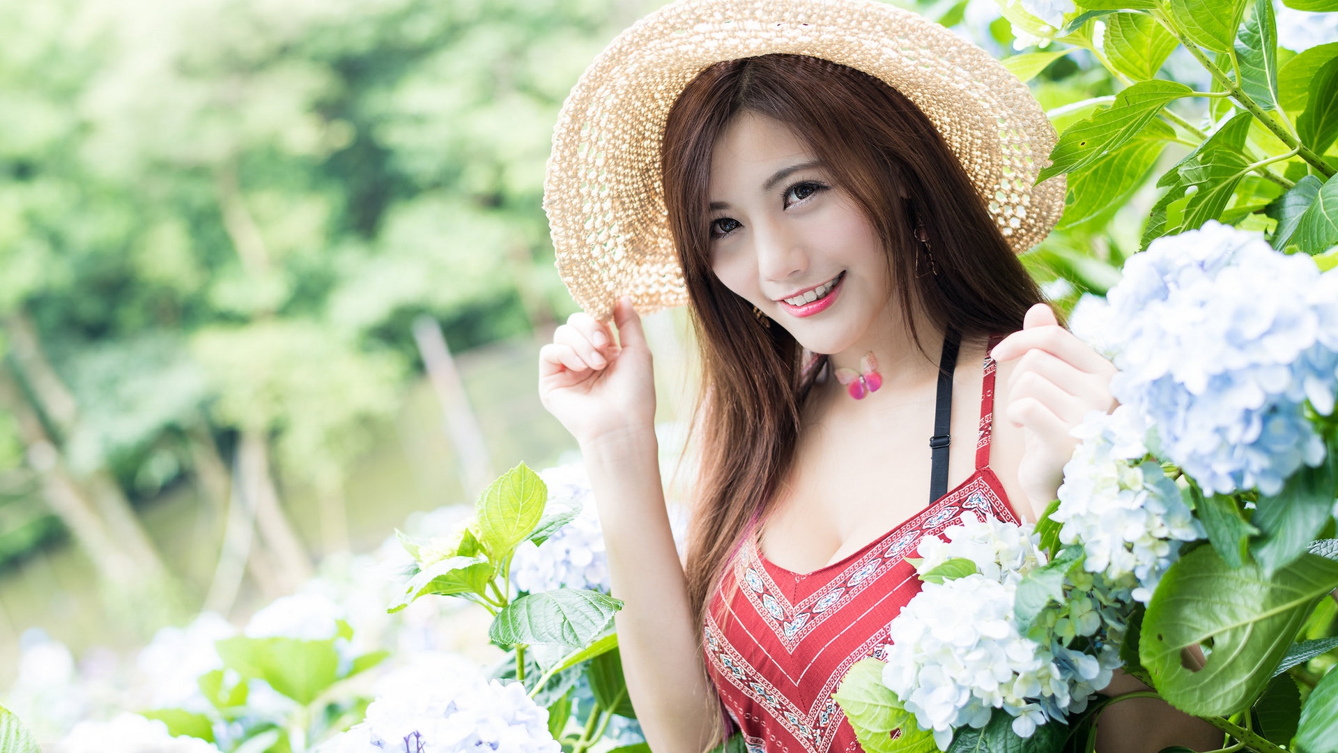 清新美女户外生活写真图片