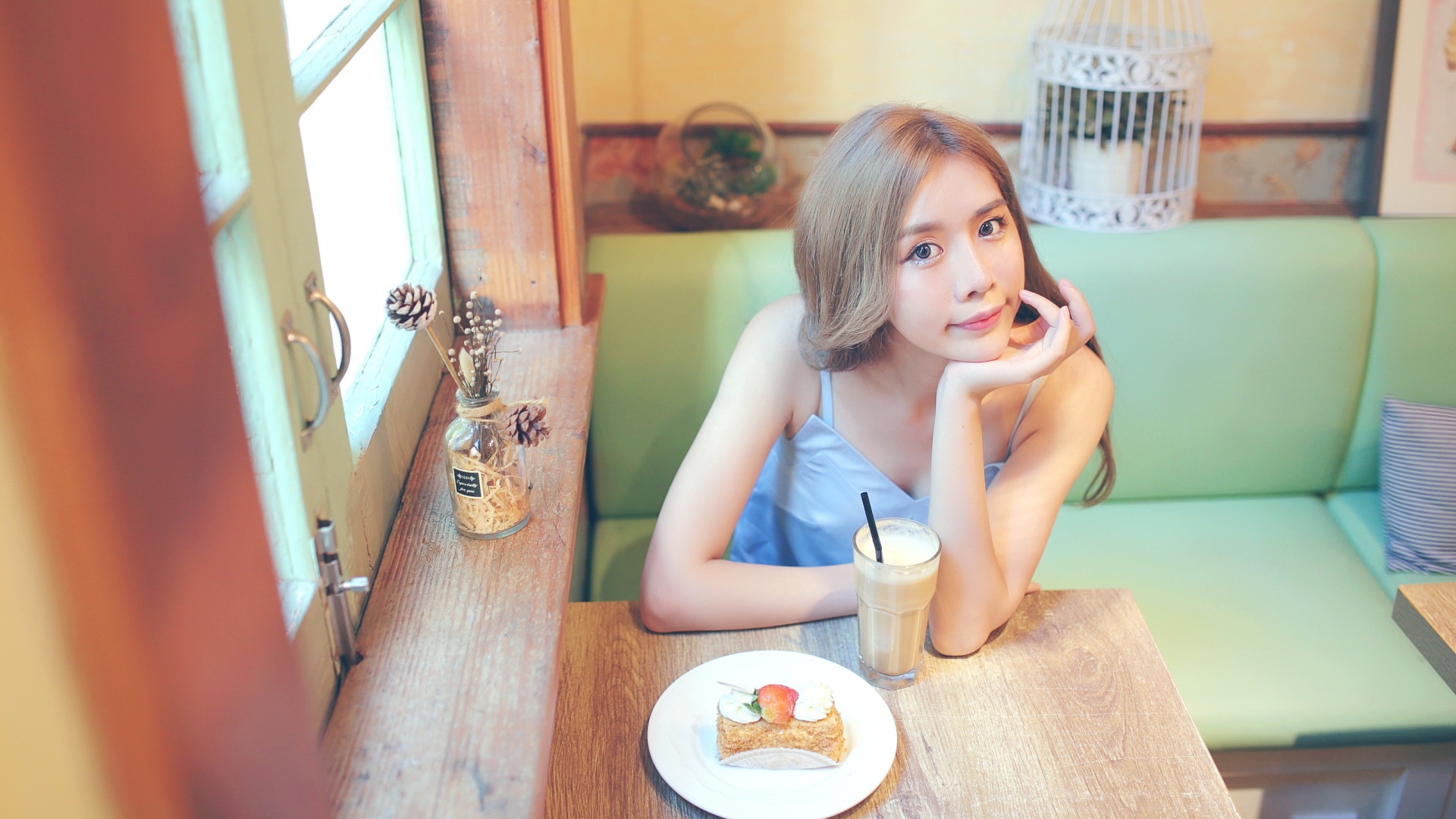 唯美清纯美女生活照