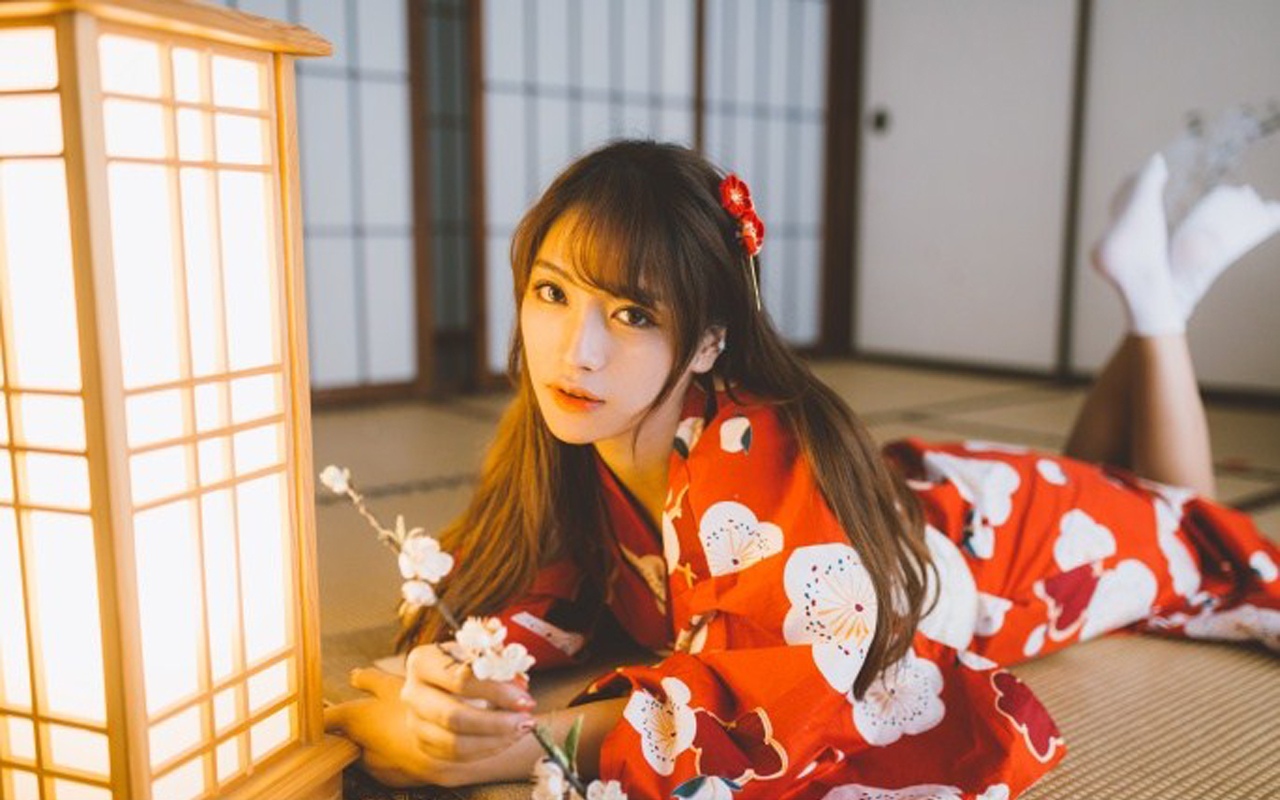清纯日系和服美女写真