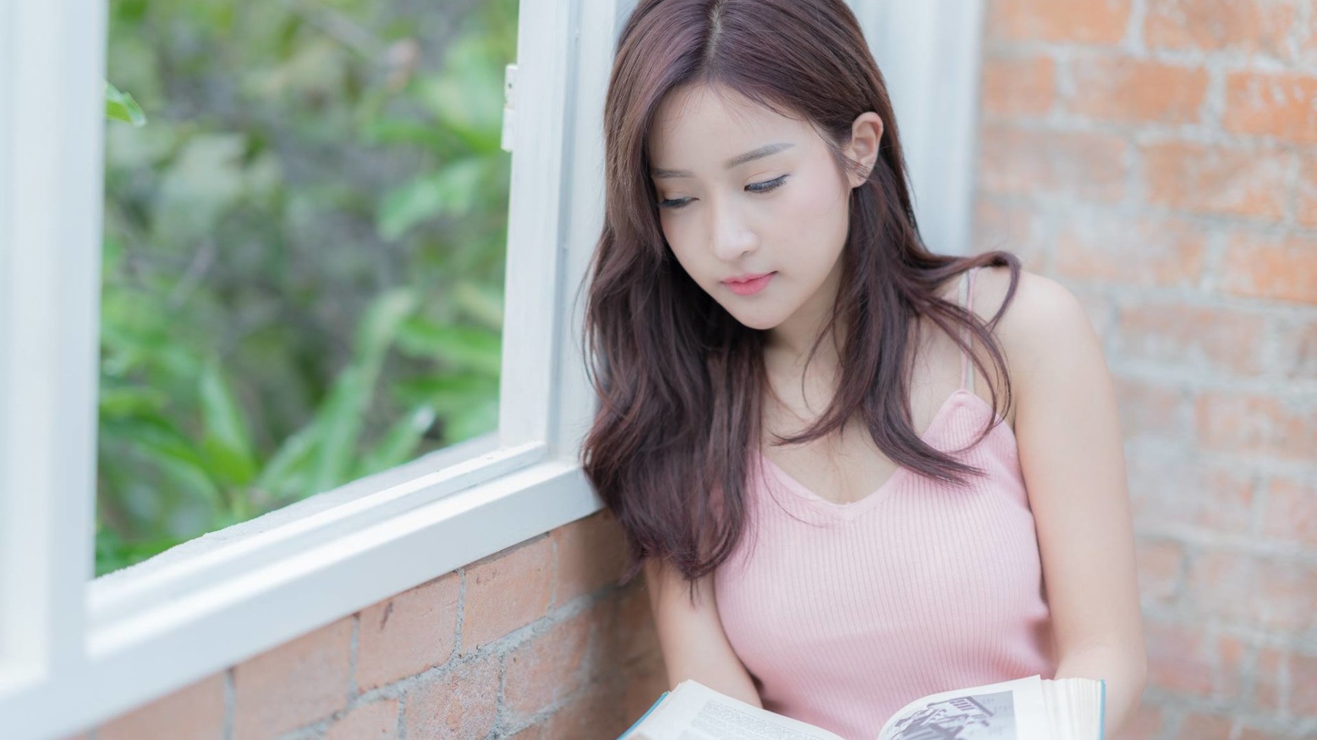 粉嫩甜美美女清新写真