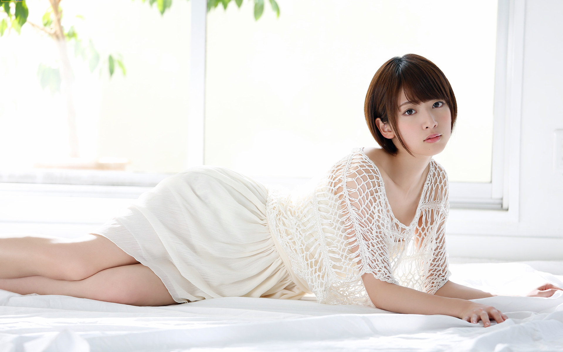 身姿优雅美女写真