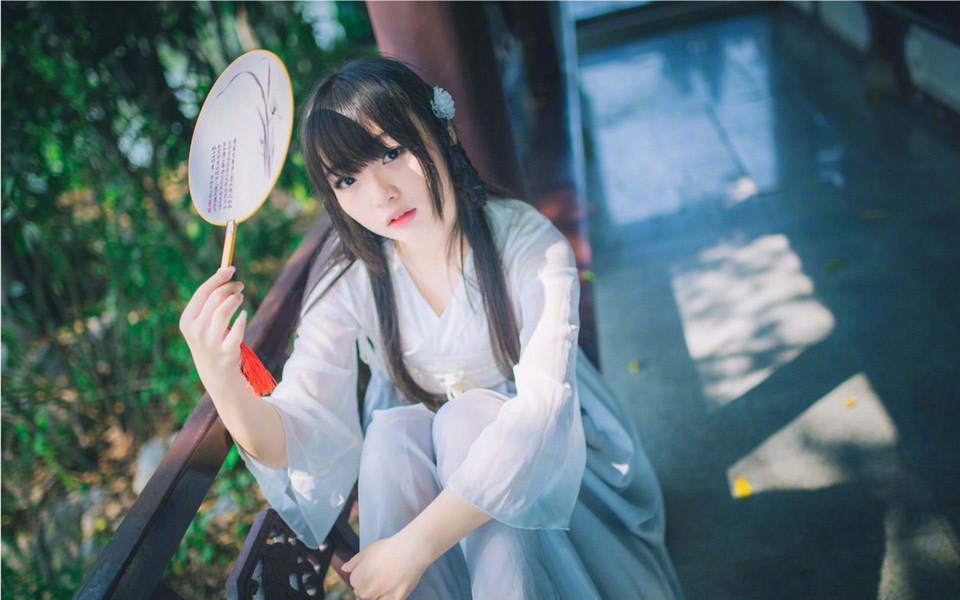 长发古装汉服美女甜美写真