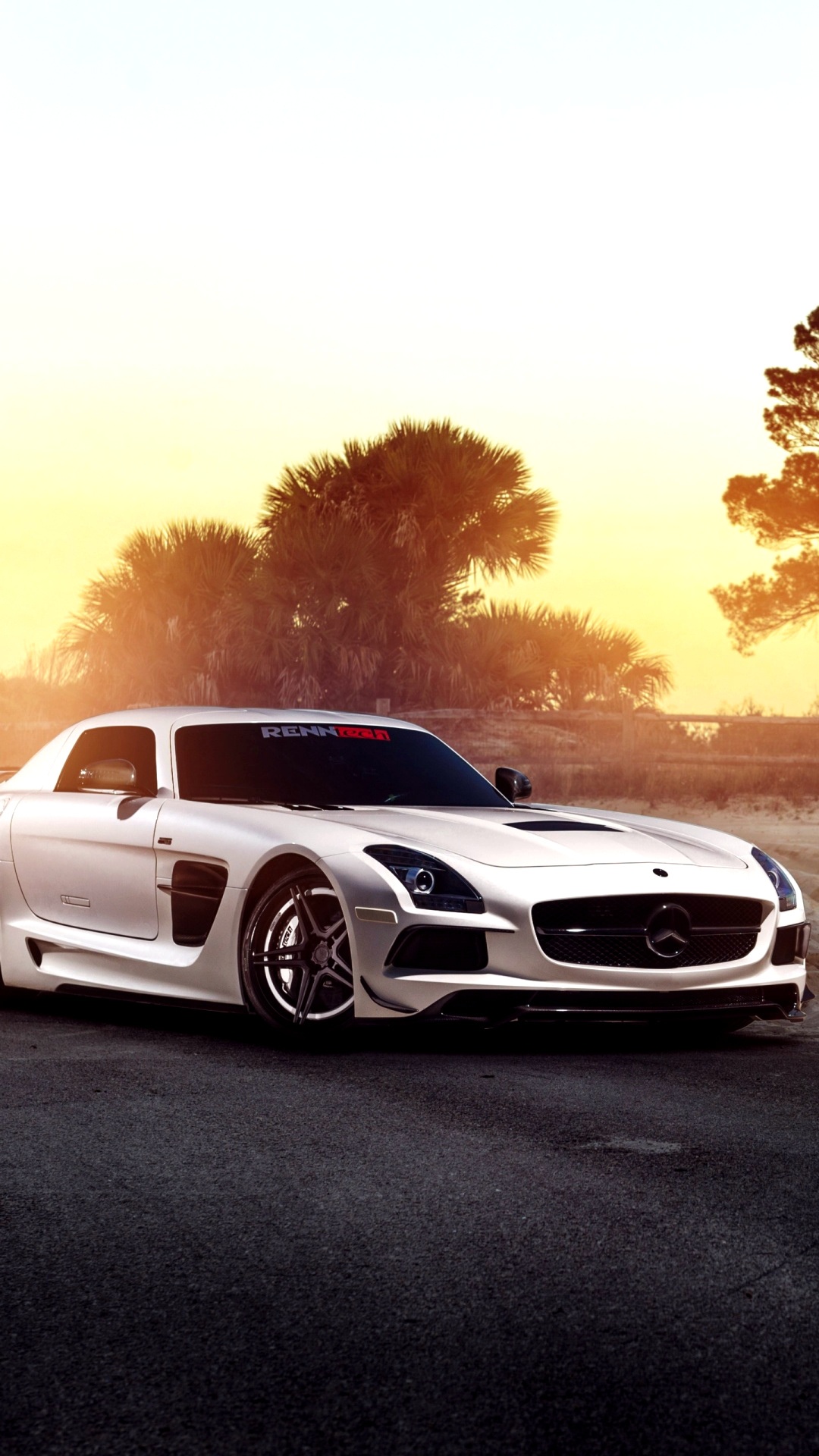梅赛德斯-奔驰SLS AMG