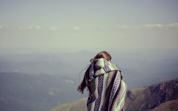 心烦意乱的女生图片