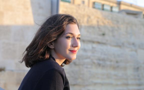 成熟时尚的性感欧洲美女写真