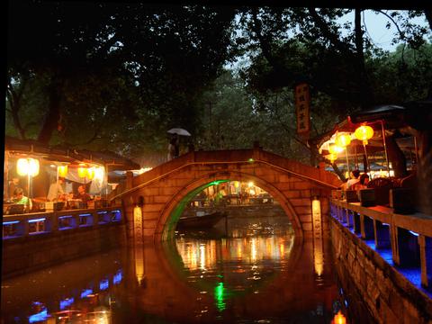 同里夜景之美