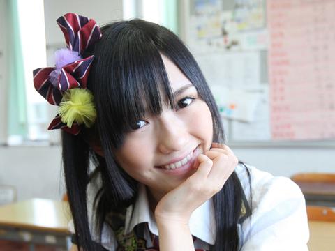 akb48渡边麻友照片