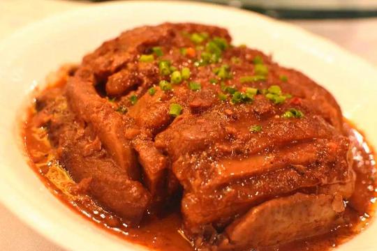 桂林特色名菜:荔浦扣肉
