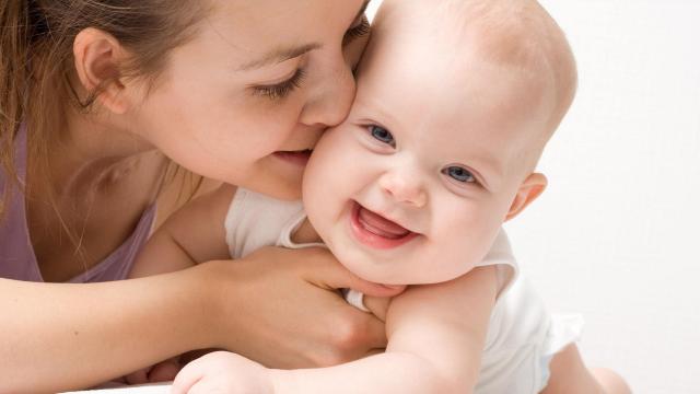 超级可爱的婴儿