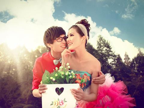 唯美恋夏婚纱摄影