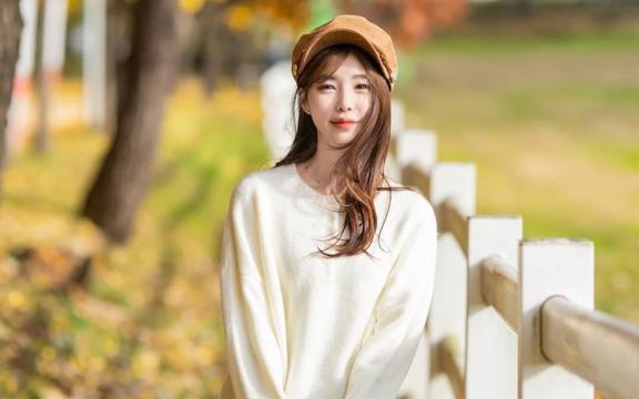 甜美可爱如初恋的美女
