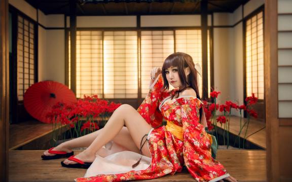 波涛汹涌的和服美女
