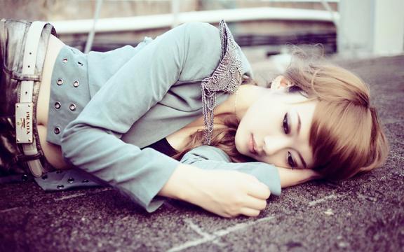 美女迷人私房照
