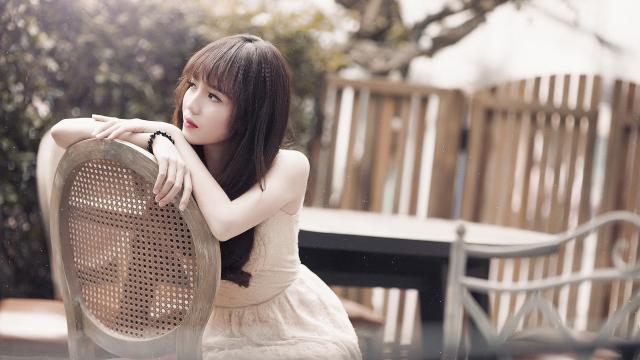 释放着女神唯美的气质