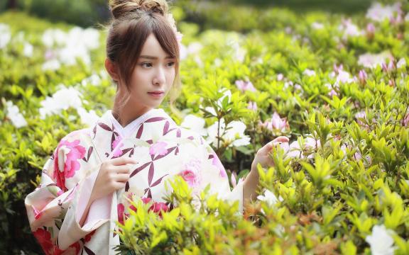 清纯日式和服美女优雅气质迷人写真