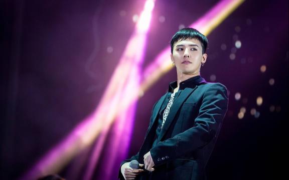 BIGBANG权志龙演唱会饭拍图片