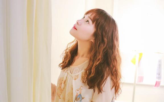 日系甜美文艺女生
