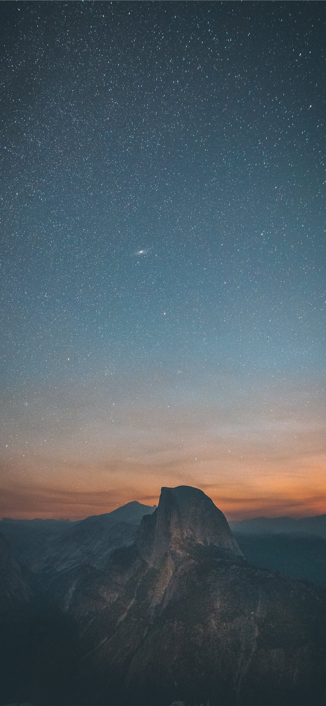 宁静的夜晚,璀璨的星空