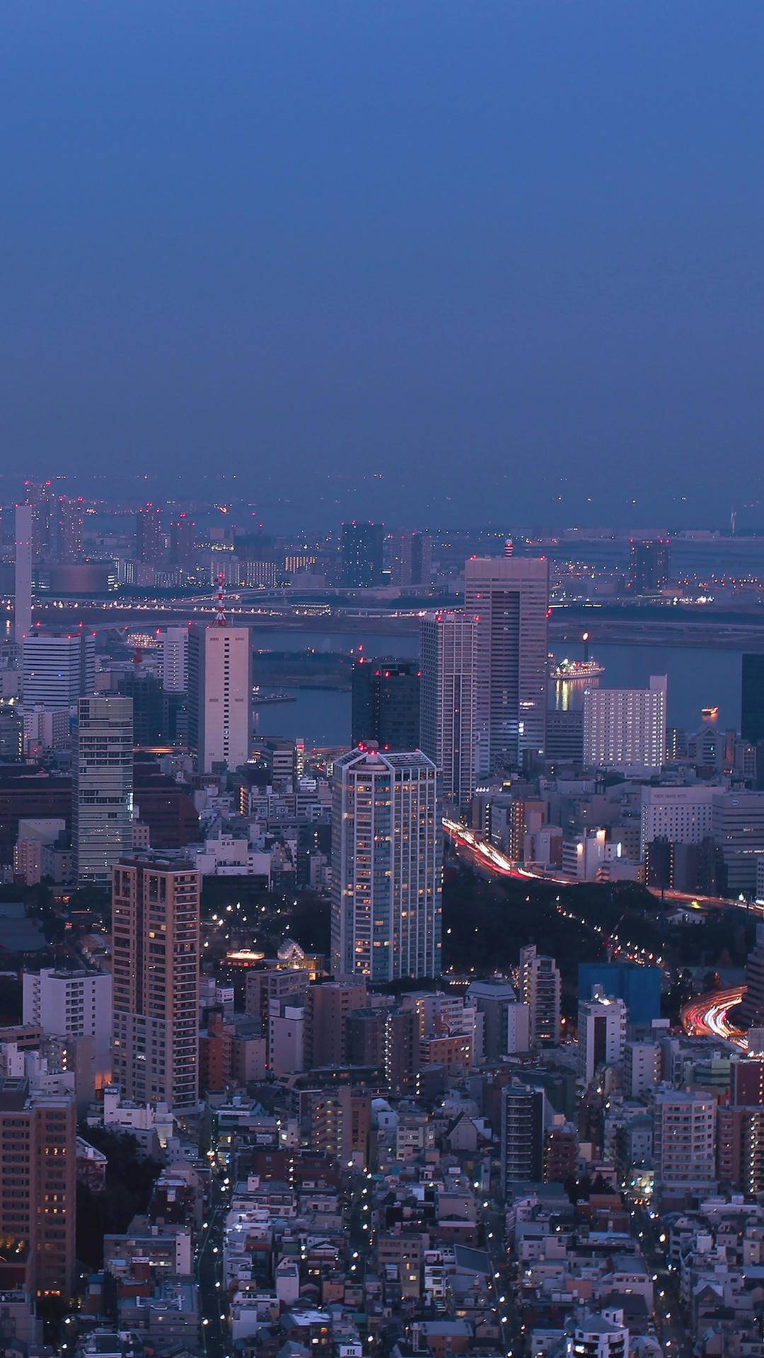 灯光璀璨的繁华都市