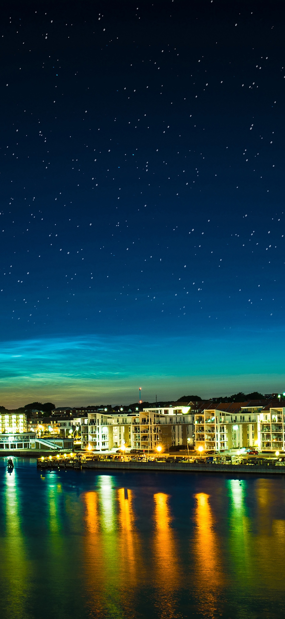 海上城市夜景