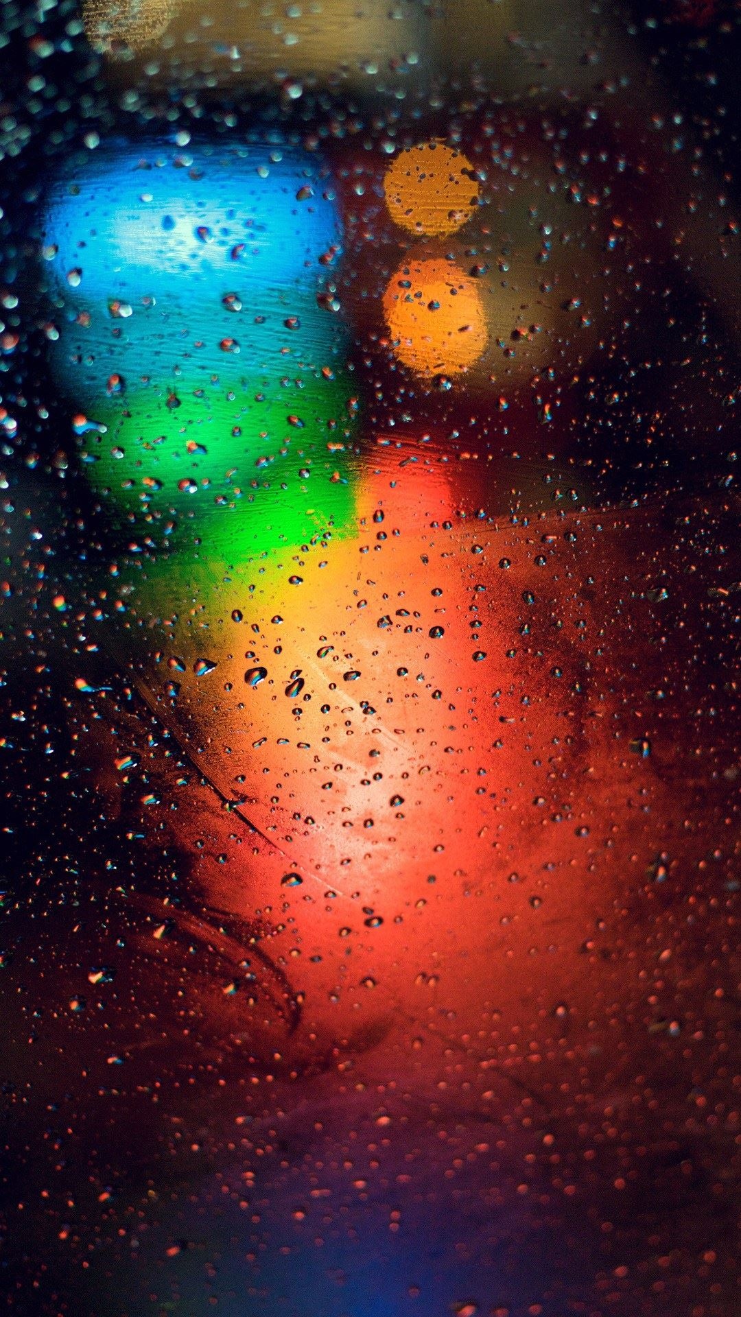 雨玻璃蓝绿色红灯