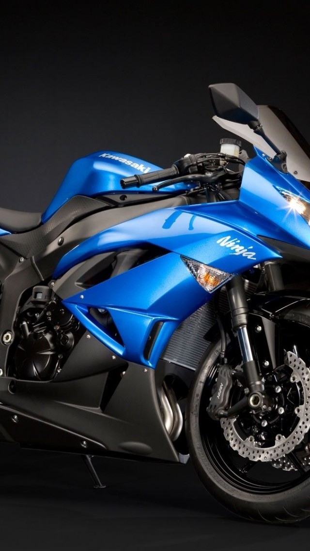 蓝色川崎忍者ZX6r