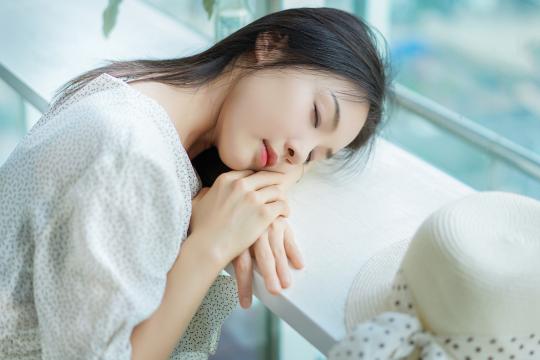 美丽又爱笑的姑娘运气不会太差