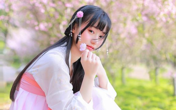 甜美可爱少女古风写真