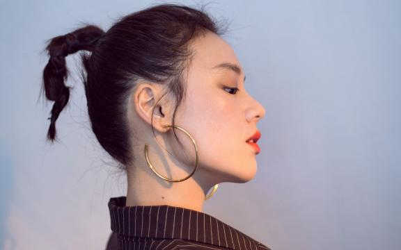 魅力女神马思纯气质写真