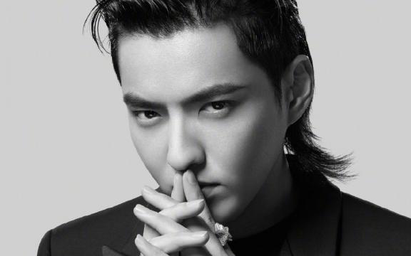 吴亦凡时尚帅气撩人写真