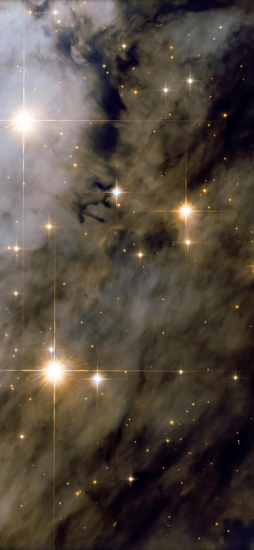 闪烁着点点星光的天空