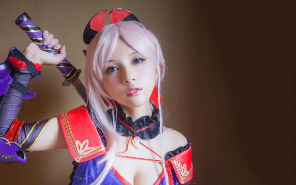 超级美少女性感cos写真