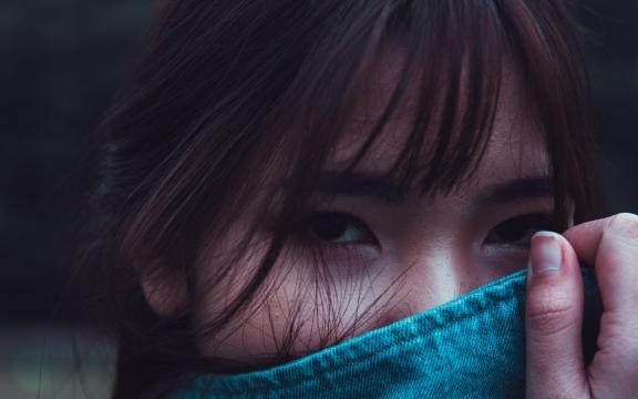 心累了想要放弃一个人的图片