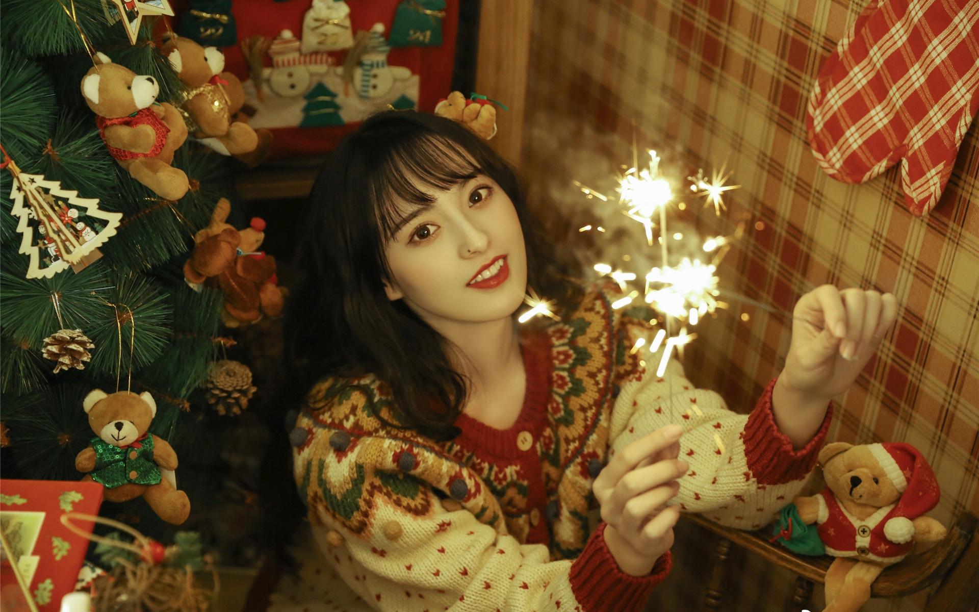 圣诞节少女居家甜美写真