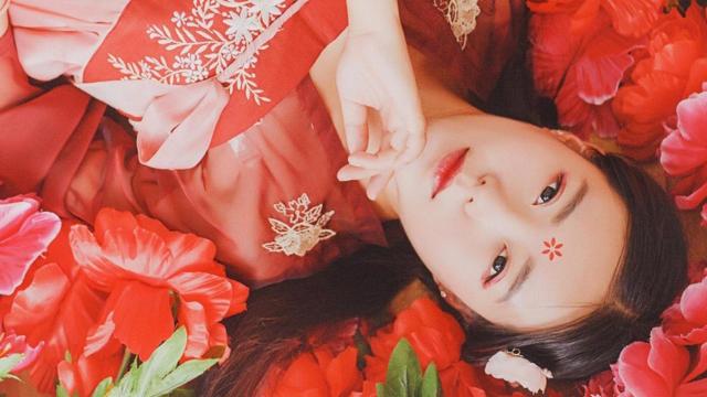 古风汉服少女娇小迷人写真