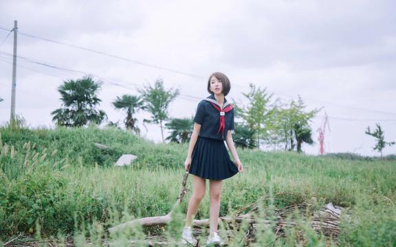 短发美女JK水手制服清纯写真