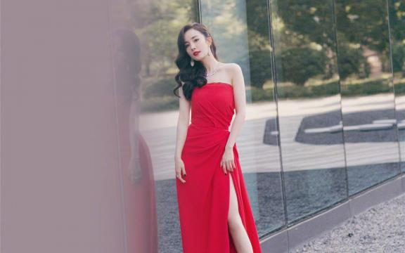 性感美女杨幂靓丽美艳红裙子写真