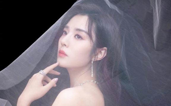 优雅气质女神王晓晨唯美仙气写真