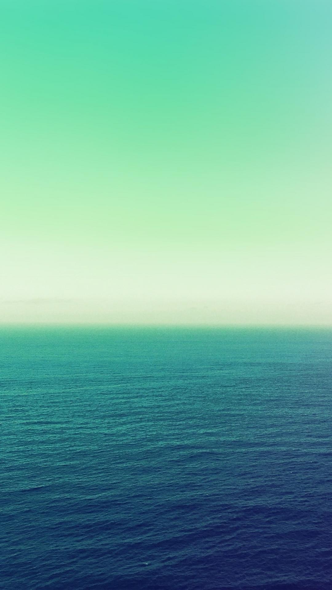 浩瀚的碧绿色大海
