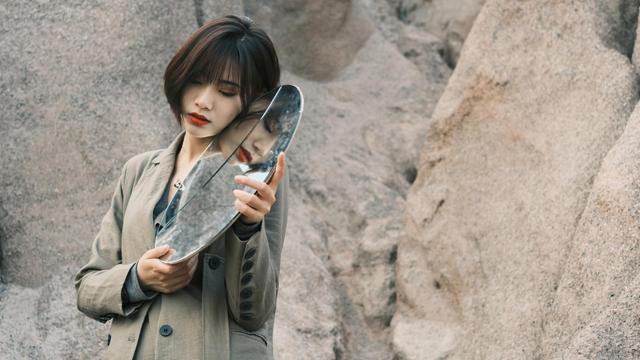 时光再美,怎如初见