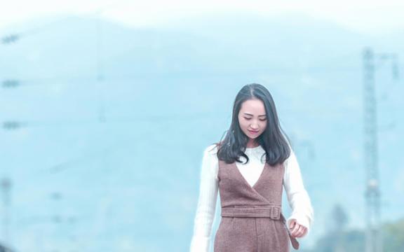 一个人生活挺好的图片